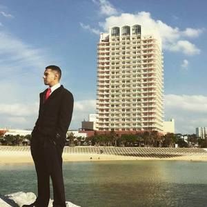 Meet your Posher, Brandon