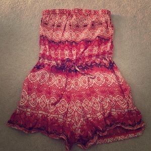 Beach cover up/ Romper! Never work- tags still on