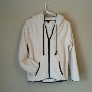 American Eagle Outfitters fleece