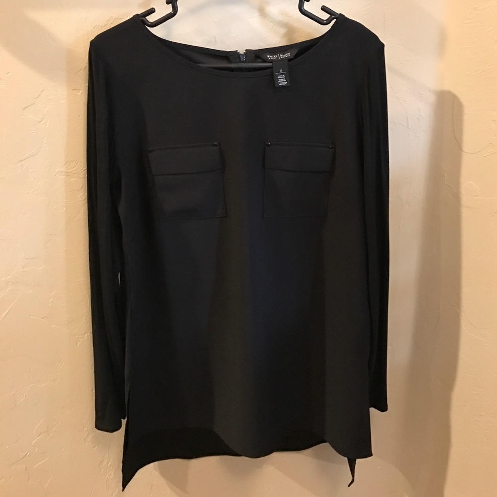 White House Black Market Black Top w/ pockets