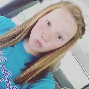 Meet your Posher, Claire