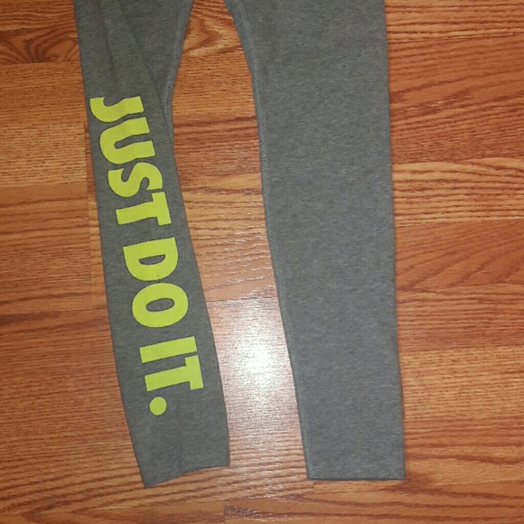 Nike legging - Picture 3 of 3