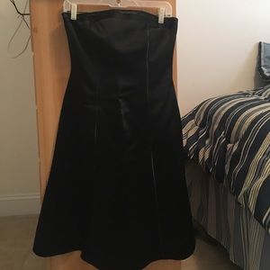 ANN TAYLOR strapless black satin dress