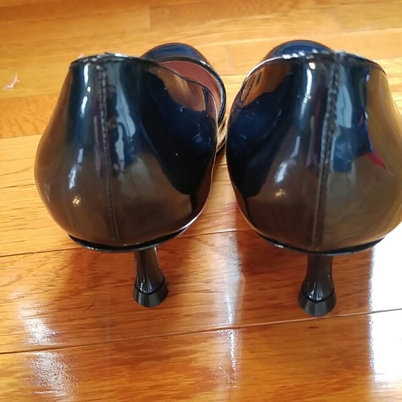 Daniel Barbara blue patent leather pumps. 6.5 M - Picture 3 of 7