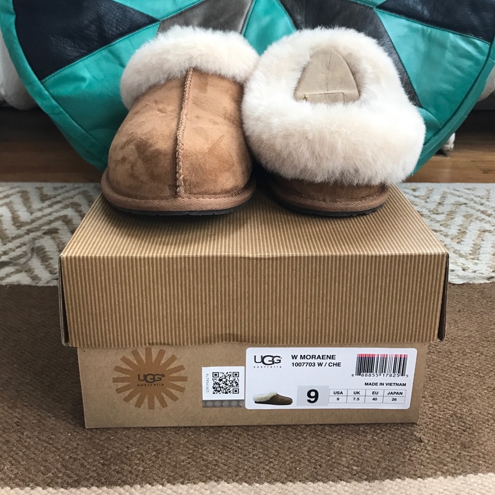 UGG brand new Moraene Shearling Slippers size 9