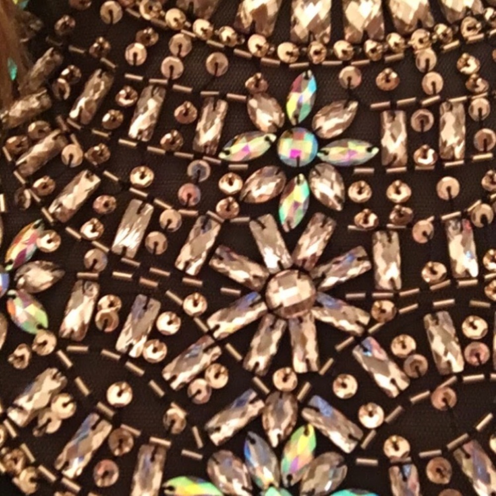 Prom dress - Picture 3 of 4