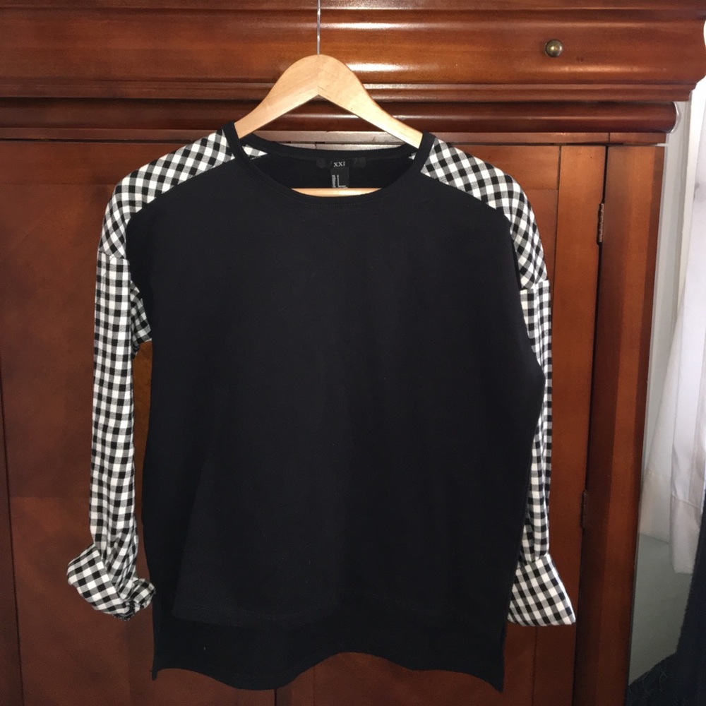checked print sweatshirt