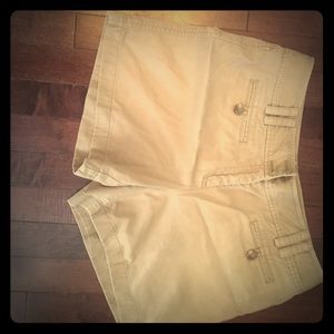 Ann Taylor size 6 shorts