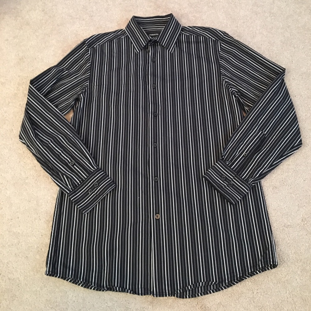 Claiborne Button up Dress Shirt. Men's Small