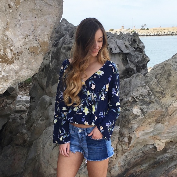 open back floral top - Picture 3 of 4