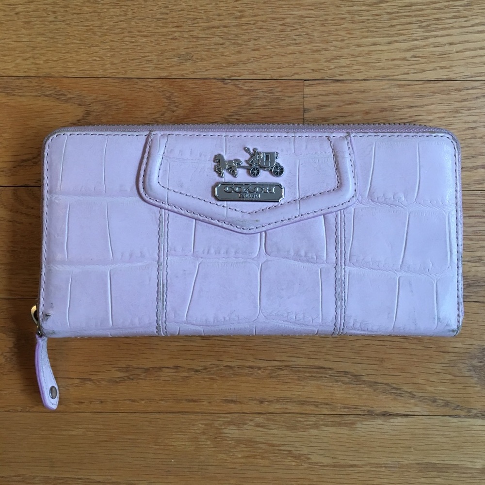 🐰COACH✨Rare Croco Zip Around Wallet