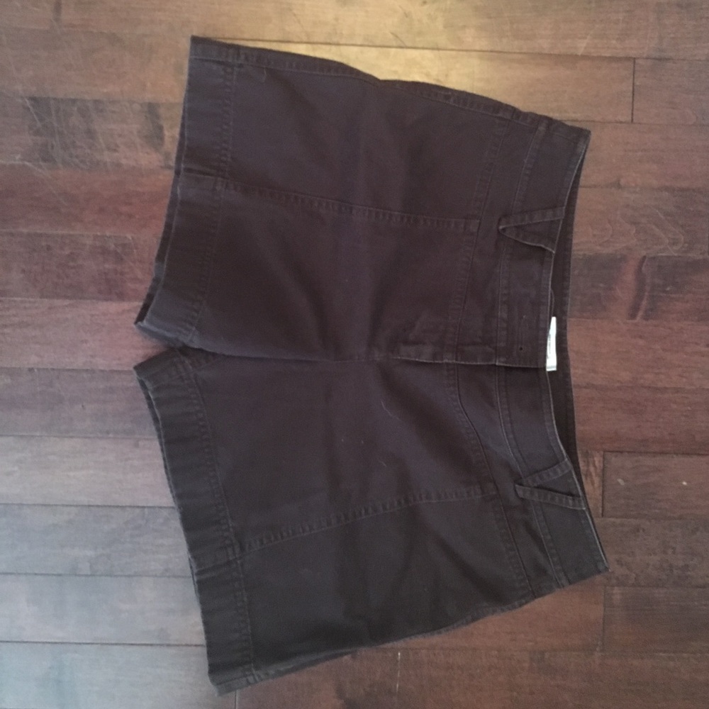 Loft size 6 chocolate brown shorts
