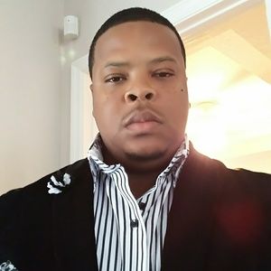 Meet your Posher, Henry