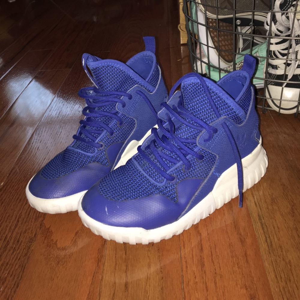 Adidas tubular