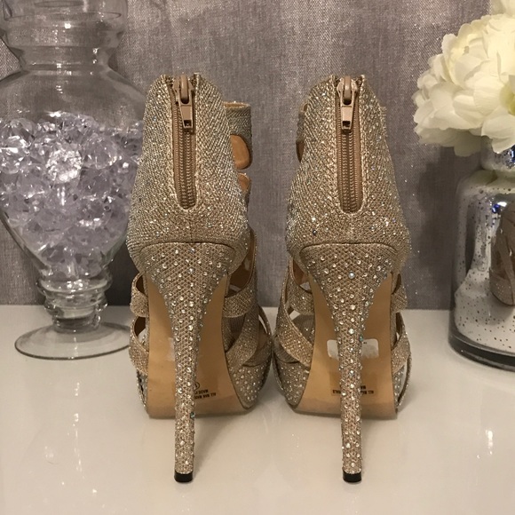 ❌SOLD❌Glitz + Glam Heels - Picture 2 of 8