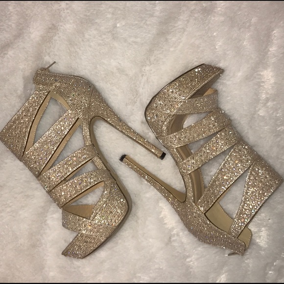 ❌SOLD❌Glitz + Glam Heels - Picture 6 of 8