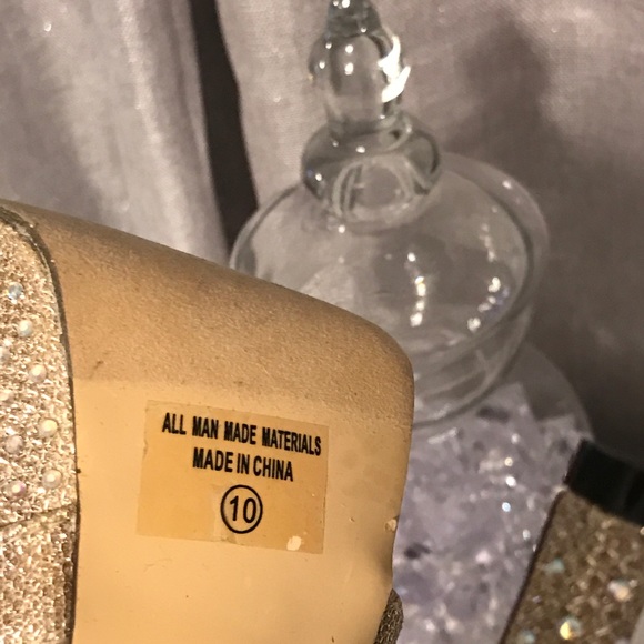 ❌SOLD❌Glitz + Glam Heels - Picture 8 of 8