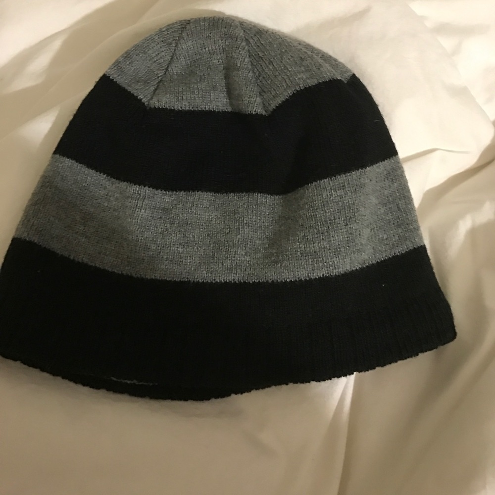 Men's beanie but anyone can wear it