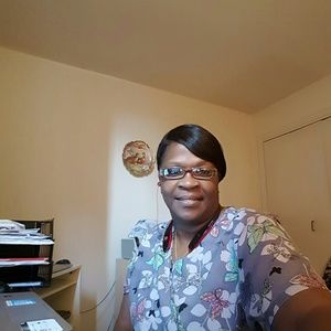 Meet your Posher, Paula