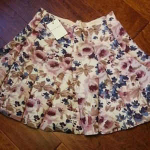 LC Lauren Conrad Runway Flirty Godet Skirt