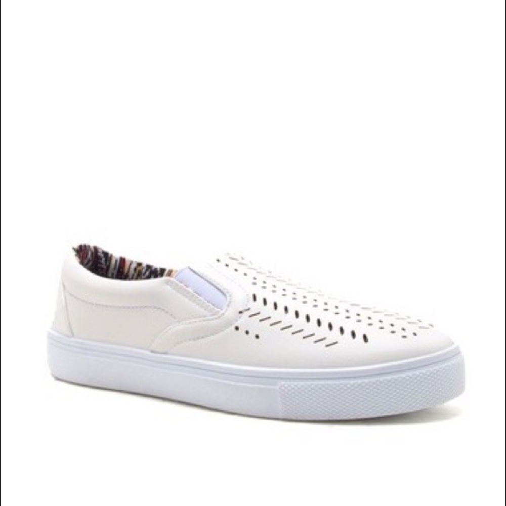 🌸SPRING SALE🌸White Slip on Flat Sneakers - Picture 4 of 6