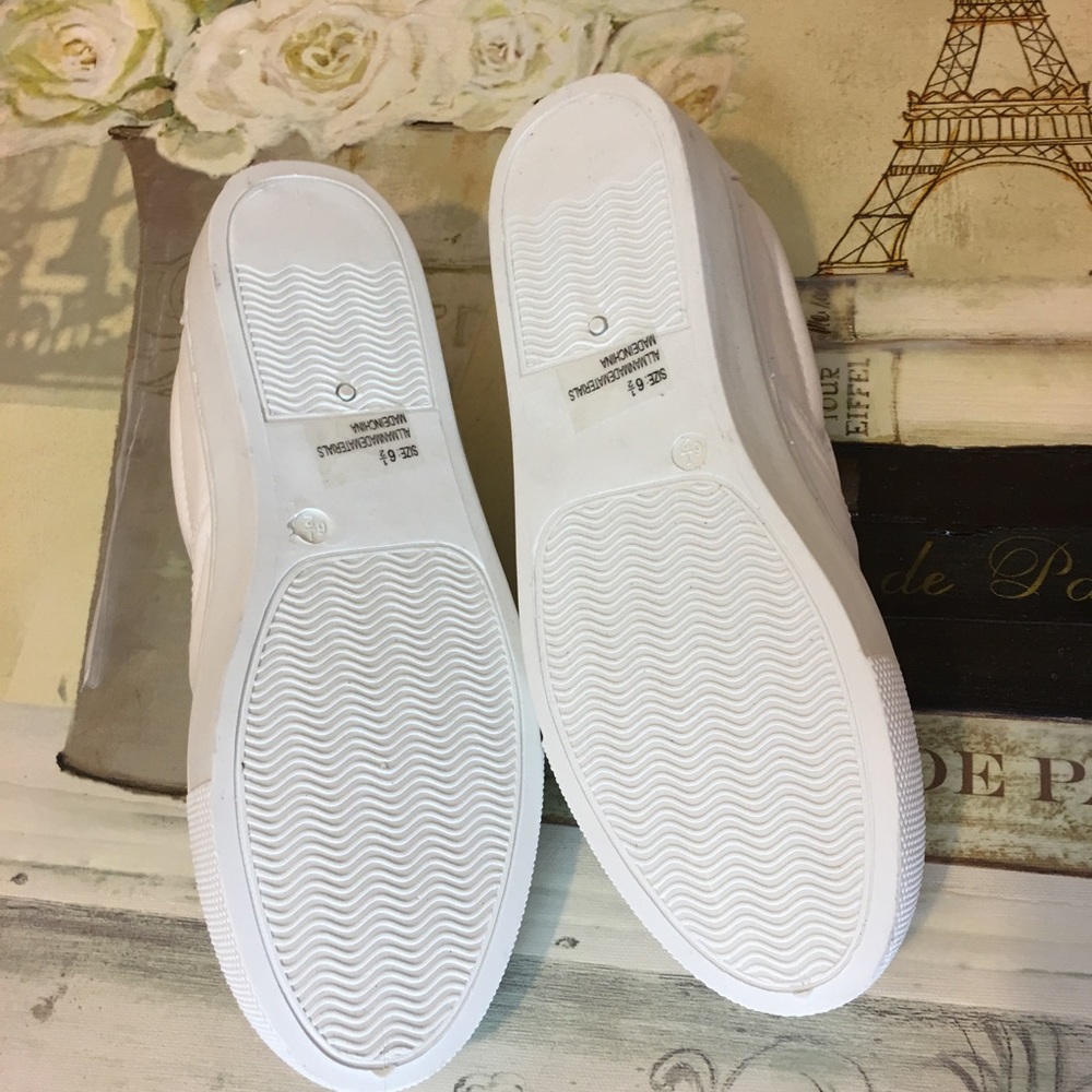 🌸SPRING SALE🌸White Slip on Flat Sneakers - Picture 5 of 6
