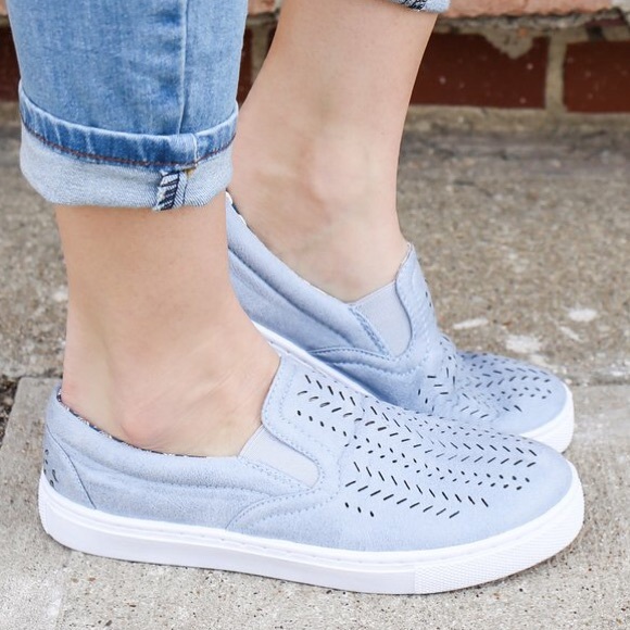 🌸SPRING SALE🌸White Slip on Flat Sneakers - Picture 3 of 6