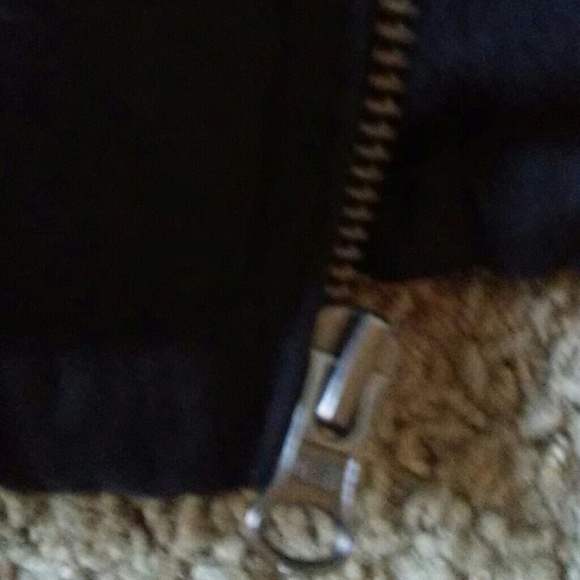 Vest/jacket - Picture 3 of 3