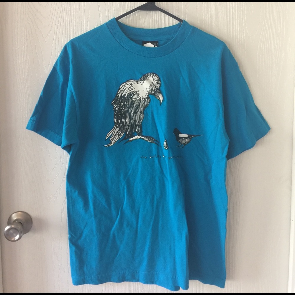 ☃️SALE! Excellent condition Volcom tee!