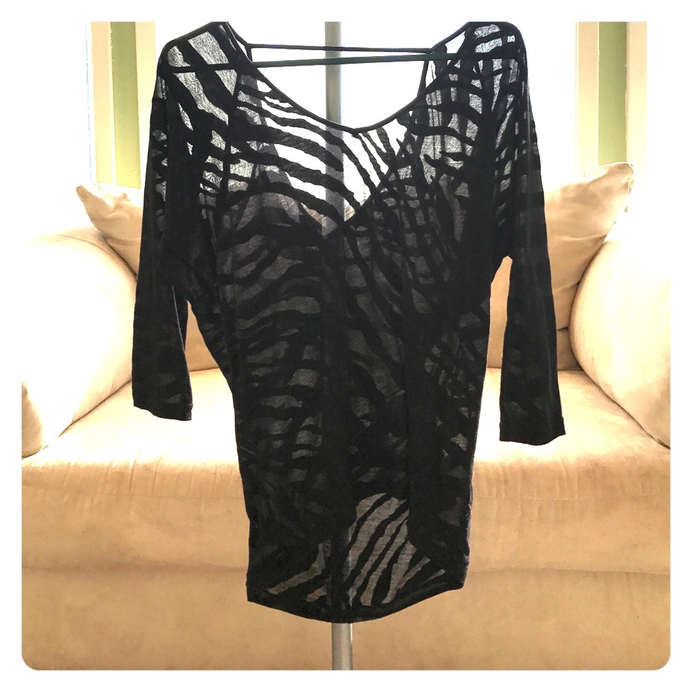 Black express top