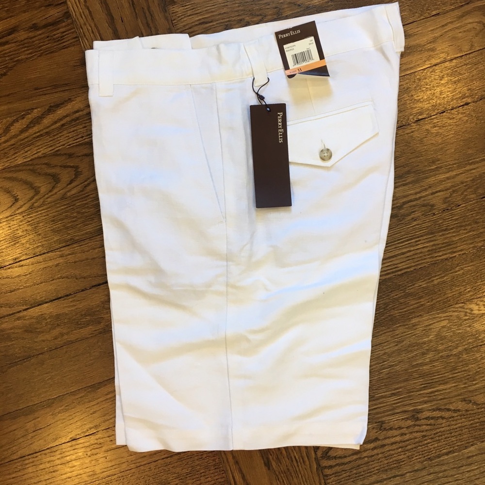 Men's White Linen Perry Ellis Shorts