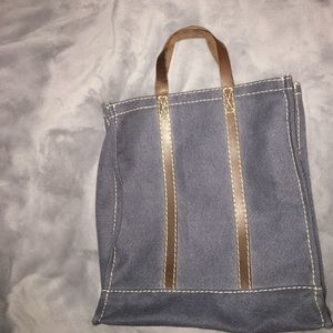 Dooney and Bourke tote