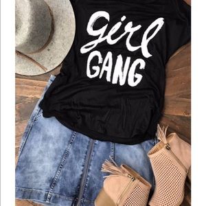 Girl gang graphic tee