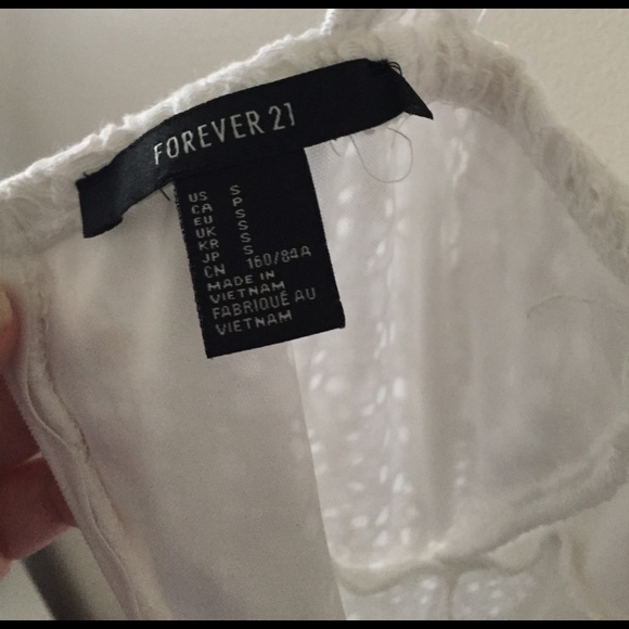 Lace floral Forever21 dress - Picture 3 of 5