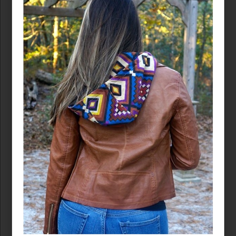 Faux leather jacket - Picture 2 of 3