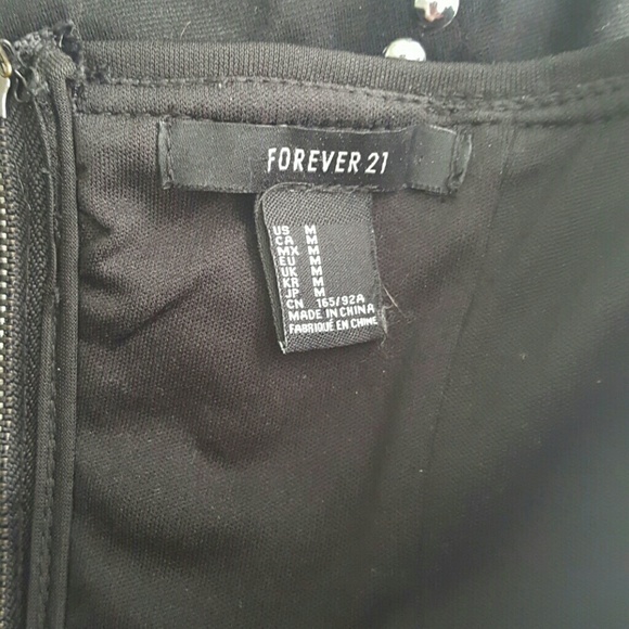 Crop Top - Picture 4 of 4