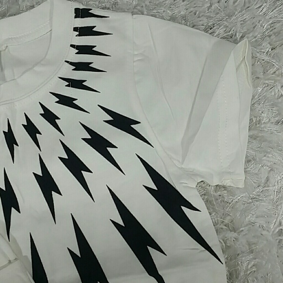 White Thunderbolt 2 pc set. Kids  :) - Picture 6 of 6