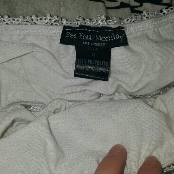 Multiple Crop tops - Picture 2 of 3