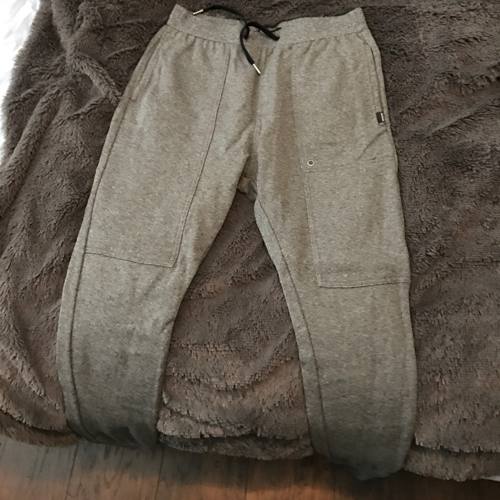 Zanerobe blockshot joggers sz 34