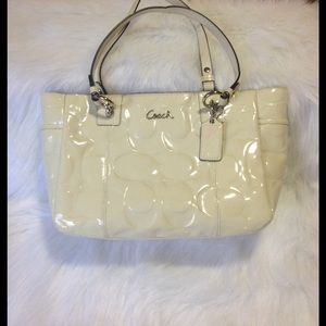 ✨💕 AUTHENTIC COACH PURSE 💕✨