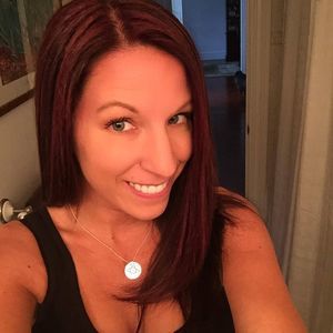 Meet your Posher, Alicia