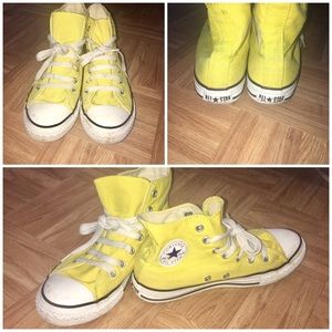 Yellow converse