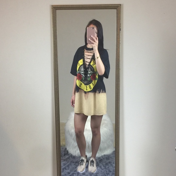 Custom Made Lace Up Tee - Picture 2 of 3