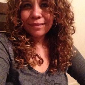 Meet your Posher, Gabriela