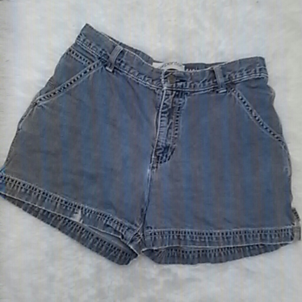 NWOT Gap Carpenter Shorts