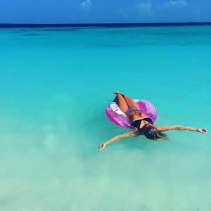 Meet your Posher, Abby