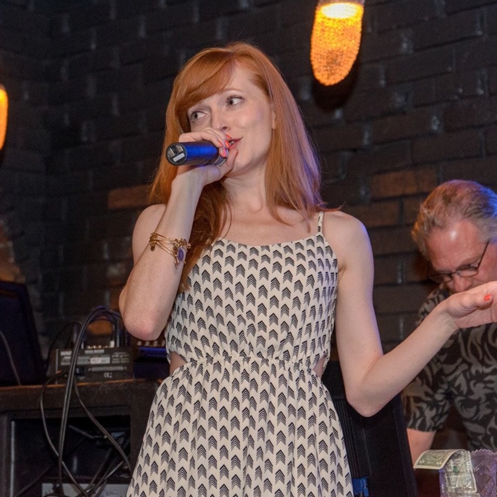 Meet your Posher, Melissa