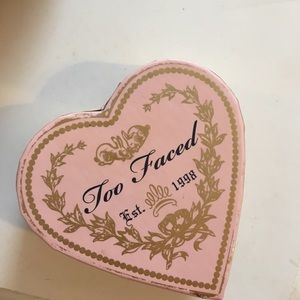 Too faced sweetheart blush