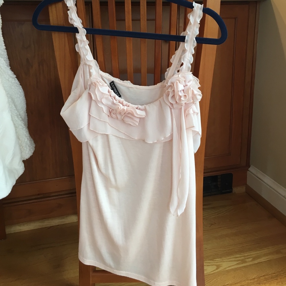 Express light pink top