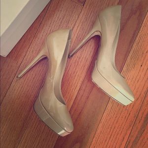 Jimmy choo nude platform heels classic 38 fits 7